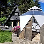 Osada Pod Beskidem- Chatki Całoroczne * Szczyrk