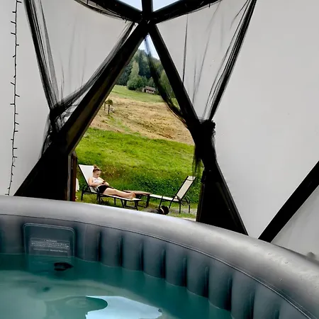 Osada Pod Beskidem- Chatki Caloroczne * Szczyrk