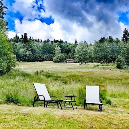 Osada Pod Beskidem- Chatki Caloroczne Szczyrk