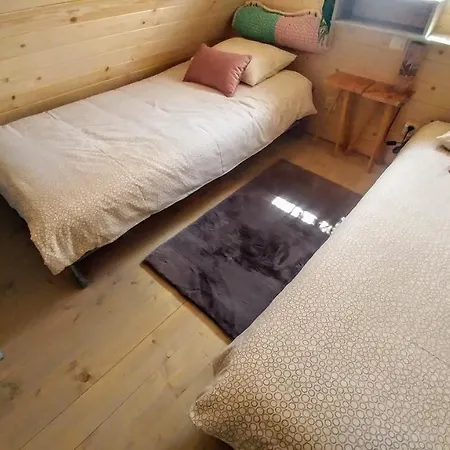 Osada Pod Beskidem- Chatki Całoroczne *