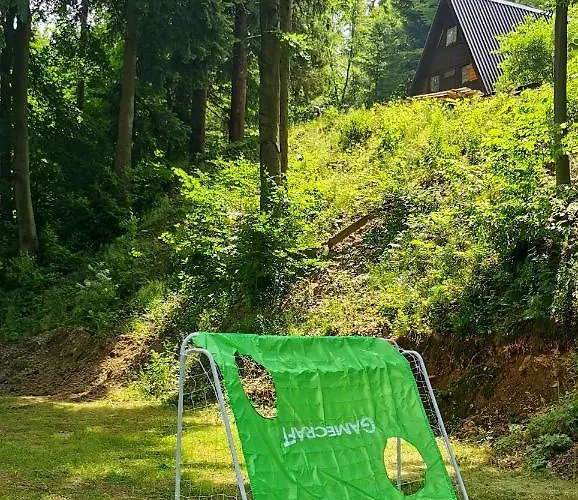 Lodge Osada Pod Beskidem- Chatki Caloroczne Szczyrk